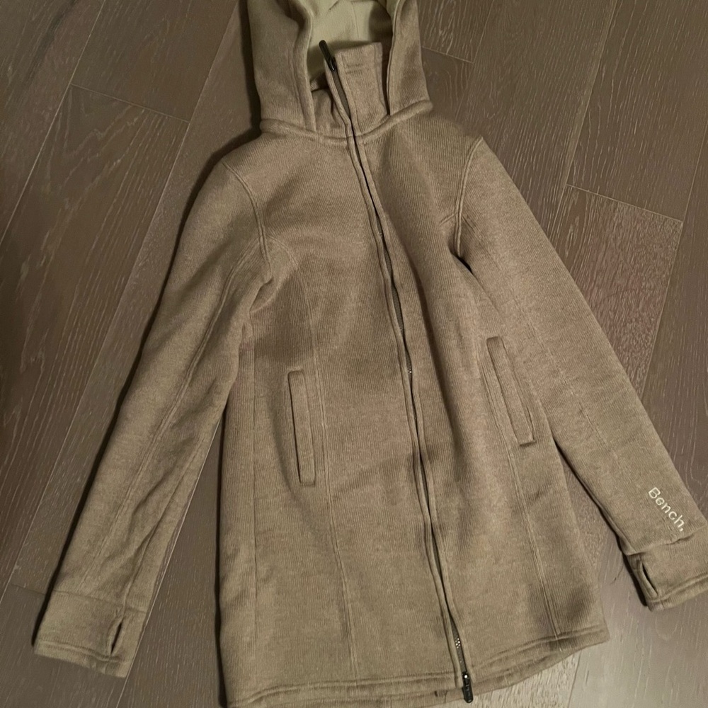 Women’s Heavy Bench Hooded Coat